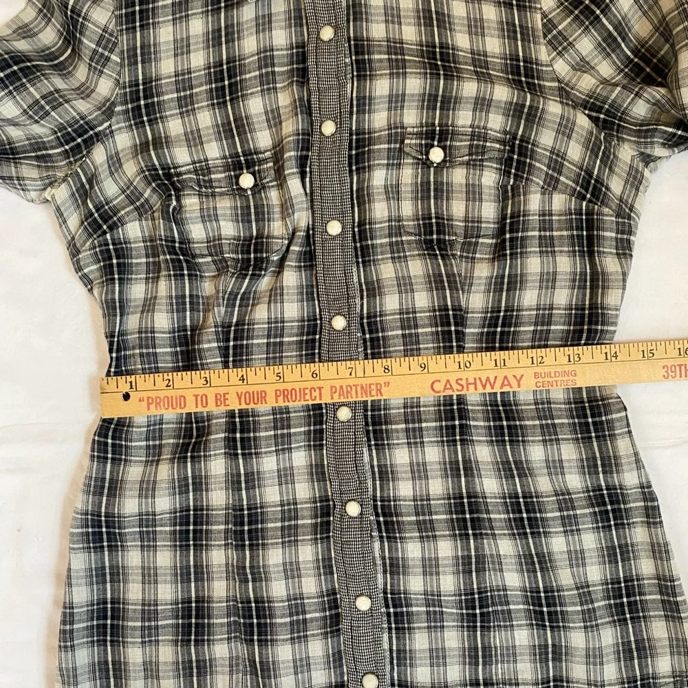 Women's Vintage Guess Western Pearl Snap Black White Blouse SM Embroidered Logo - Picture 12 of 16